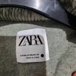 Chaqueta Zara unisex verde
