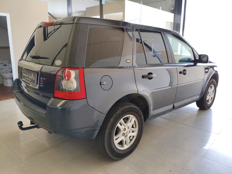 Land Rover Freelander 2009, foto 3