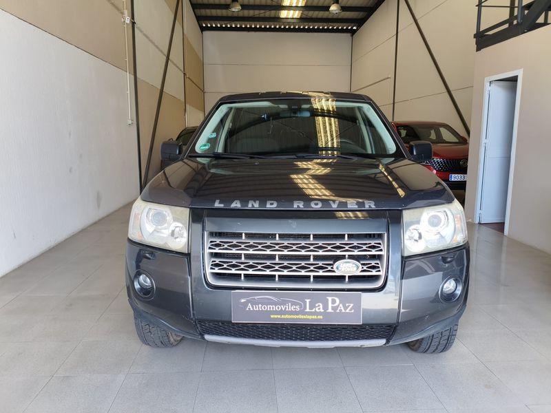 Land Rover Freelander 2009, foto 2