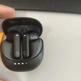Auriculares inalámbricos negros