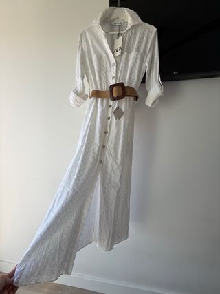 Vestido camisero Zara con cinturón