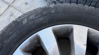 Juego 4 Llantas Mercedes Clase V 16” Usadas