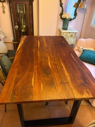 Mesa comedor madera maciza acacia, patas de hierro