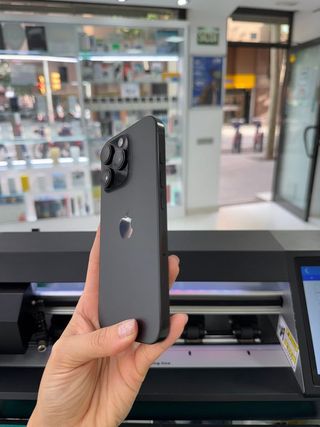 IPHONE 16 PRO MAX 256GB COMO NUEVO