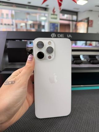 IPHONE 16 PRO MAX 256GB COMO NUEVO