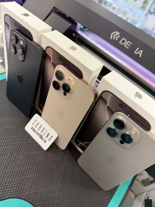 IPHONE 16 PRO MAX 256gb SEMI NUEVO