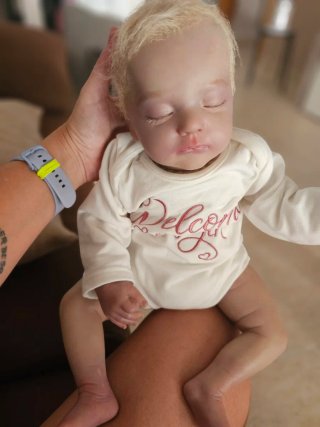 Bebé Reborn realista, kit Alessia