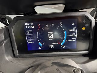 Yamaha TMAX 560 05/2024 - 2800km