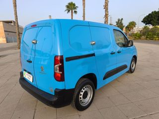 PEUGEOT Partner Premium Standard 600kg BlueHDi 55kW