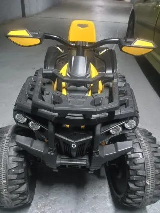 Quad infantil a batería, buen estado