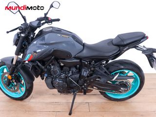 YAMAHA MT 07