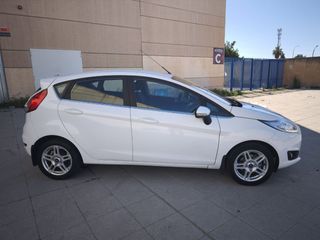 FORD Fiesta 1.0 EcoBoost 100cv Titanium 5p