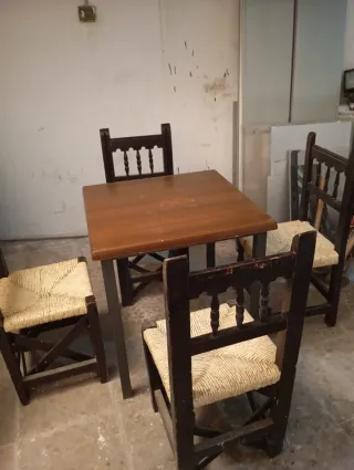 Mesa y 4 Sillas Hostelería Madera