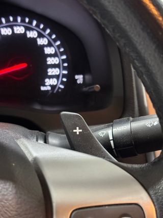 Toyota Avensis 1.8 automatico pegatina C verde