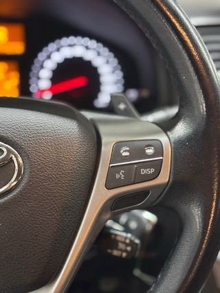 Toyota Avensis 1.8 automatico pegatina C verde