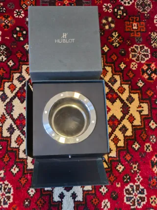 Caja Hublot Negra y Plateada