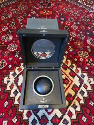 Caja Hublot Negra y Plateada