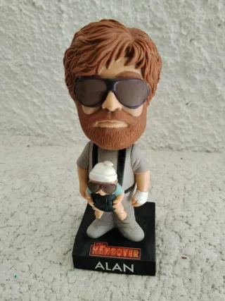 Figura Alan The Hangover con bebé
