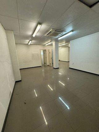 Local comercial en venta en Mas Rampinyó - Carrerada en Montcada i Reixac