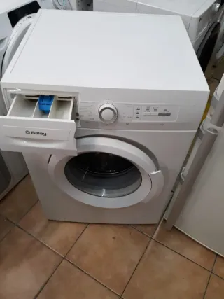 Oferta Nevera y Lavadora Blanca