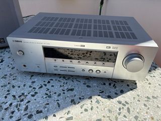 Amplificador Yamaha RX-V359 HomeCinema y Altavoces