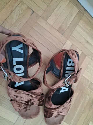 Sandalias Bimba y Lola Marrón/Rojo Piel