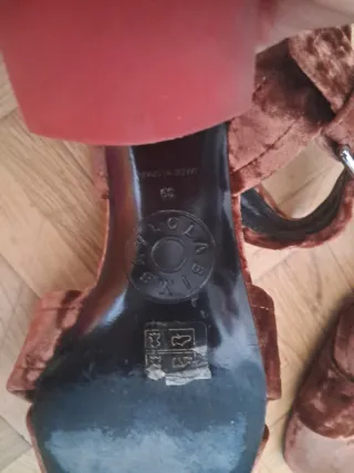 Sandalias Bimba y Lola Marrón/Rojo Piel