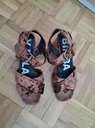 Sandalias Bimba y Lola Marrón/Rojo Piel