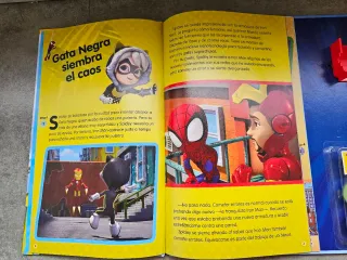 Spidey y su superequipo. Cine en casa. Proyector.