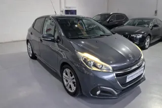 Peugeot 208 2016