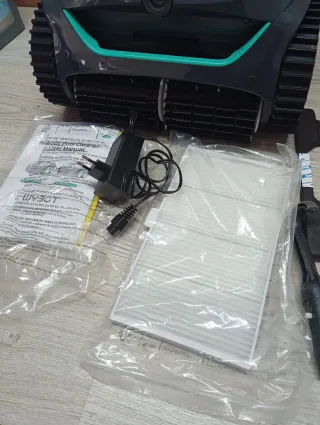 Robot Limpiafondos WYBOT C2 Vision AI