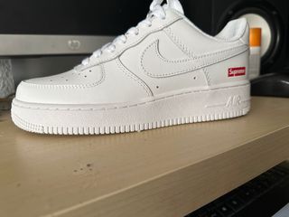 Nike Air Force 1 x Supreme Nuevas