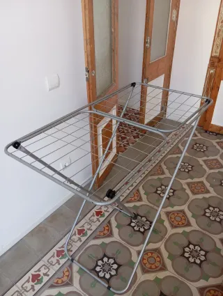 Tendedero plegable metálico