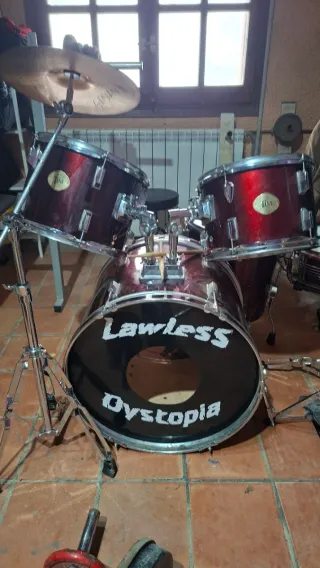 Batería Acústica Stagg Completa