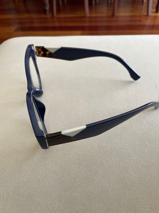Montura de gafas de diseño