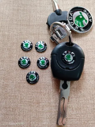 emblemas Skoda