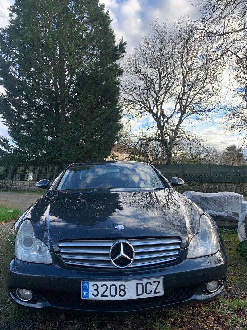 Mercedes-Benz Clase CLS 2004 - foto 1