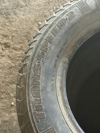 Pareja de Neumaticos 195/75-R16c 107/105R