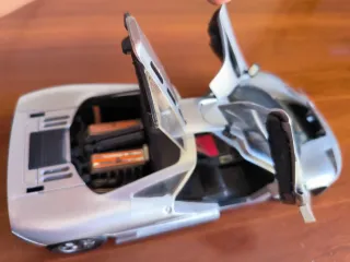 McLaren GTR Prototipo Metal 1/18 Gris