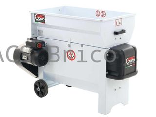 Despalilladora Chapa de Uva con Bomba - 2 HP - 2000 kg/h - 87x50 cm - Grifo