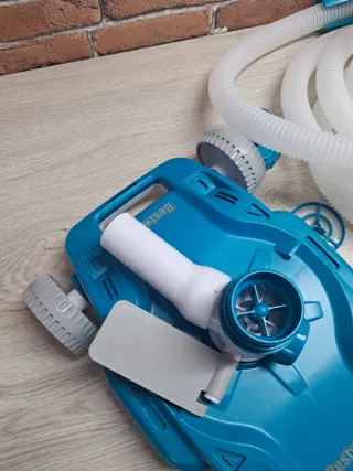 Limpiador Piscina Bestway AquaDrift Automático