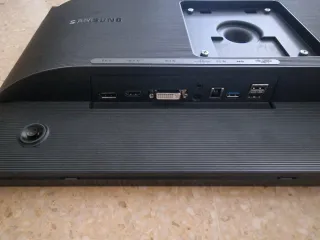 Pack Teletrabajo: 2 Monitores Samsung+Brazo+Dock