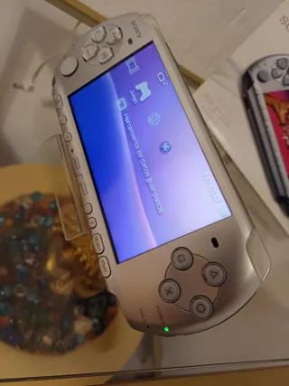 PSP 3004 MS Assassin's Creed gris