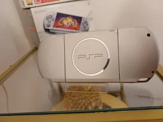 PSP 3004 MS Assassin's Creed gris