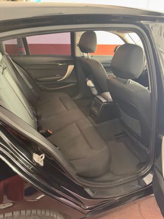 BMW Serie 1 118d 2015• Nacional • Harman Kardon •