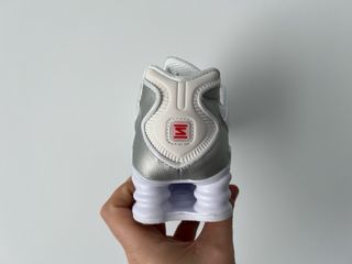 Nike Shox TL Plata y Blanco