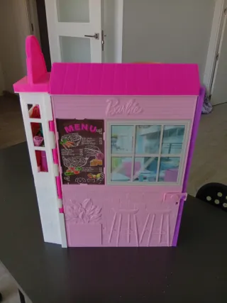 Casa Barbie con accesorios + Barbie
