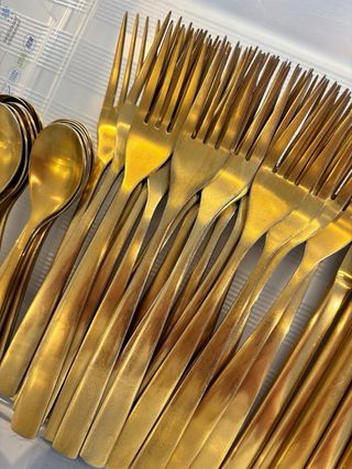 Cubiertos dorados Comas - Lote Hostelería (94 p)