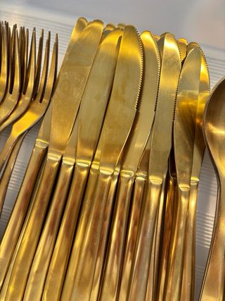 Cubiertos dorados Comas - Lote Hostelería (94 p)