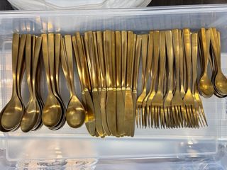 Cubiertos dorados Comas - Lote Hostelería (94 p)